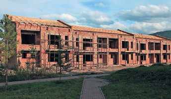 Строительство домов в Удачном (сентябрь 2009)