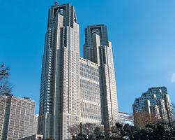 Комплекс муниципалитета в Токио