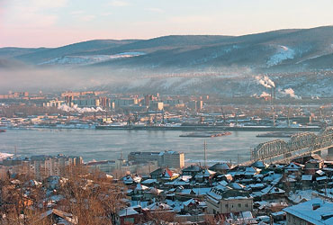 Вид на Свердловский район города Красноярска, декабрь-2011