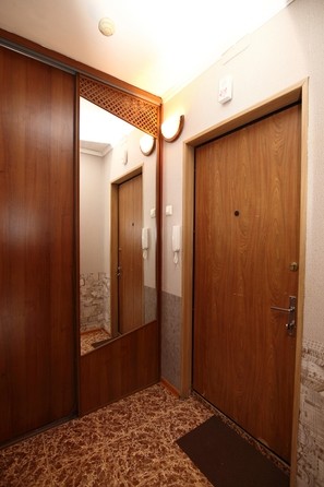 
  Сдам посуточно в аренду 1-комнатную квартиру, 37 м², Красноярск

. Фото 12.