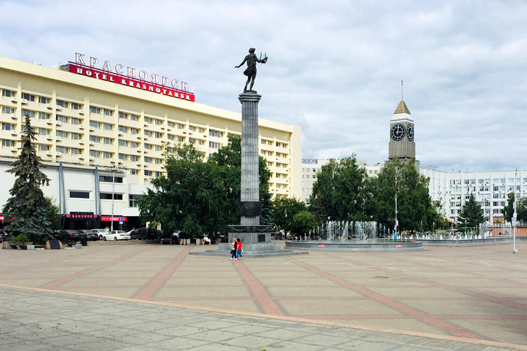 благоустройство Театральной площади затягивается до декабря