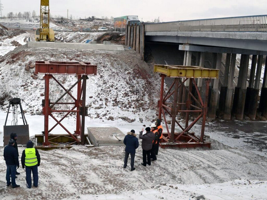 строительство автомобильного моста