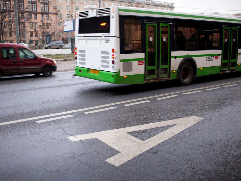 Выделенная автобусная полоса