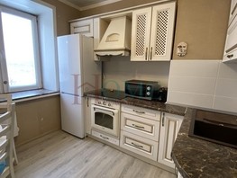 Снять двухкомнатную квартиру В. Высоцкого ул, 68  м², 30000 рублей