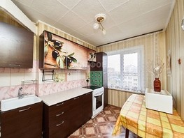 Продается 3-комнатная квартира Учительская ул, 59.9  м², 5900000 рублей