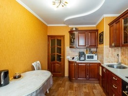 Продается 3-комнатная квартира Дмитриева ул, 62.5  м², 6500000 рублей