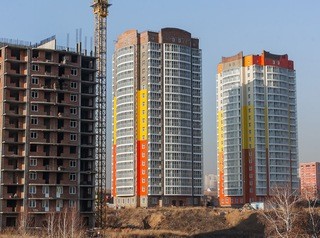 Застройщику домов в Солнечном могут запретить привлекать деньги дольщиков