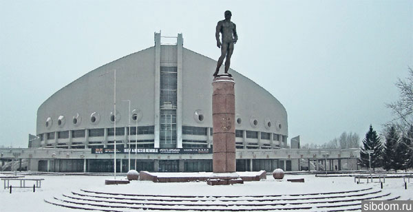 Городская скульптура