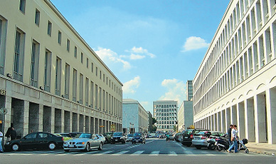 EUR - деловой центр Рима