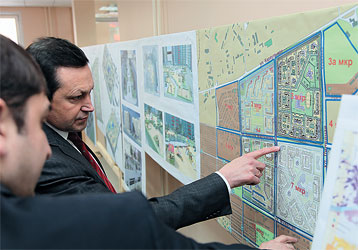 Эдхам Акбулатов на совещании по комплексной застройке микрорайона Покровский